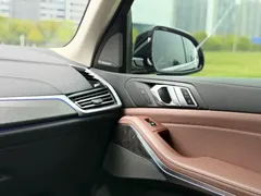 2021 BMW X5 xDrive40i Premium M Sport Package, чёрный — фото 11
