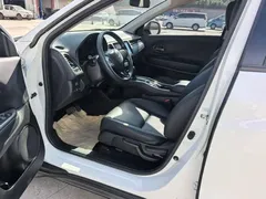 2020 Honda Vezel 220 TURBO CVT Elite, белый — фото 4