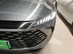 2025 BYD Qin PLUS DM-i PHEV Smart Driving 128km Advance — фото 24