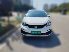 2021 Honda Fit 1.5L CVT, белый — фото 2