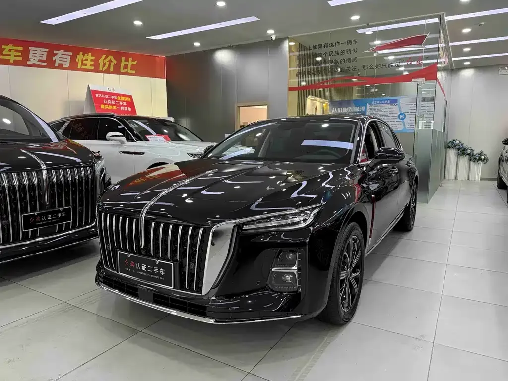 2025 Hongqi H5 PHEV 130