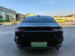 2025 BYD Han EV Smart Driving 605km Premium, чёрный — фото 9