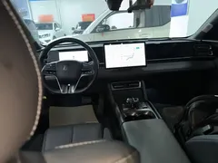 2024 BYD Qin L PHEV 120KM Exceed — фото 10