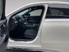 2023 Mercedes-Benz C-Class C 260 L Sport, белый — фото 16