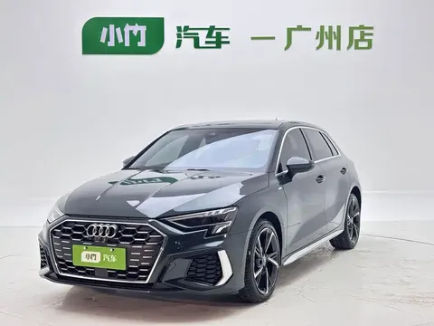 2022 Audi A3 Sportback 35 TFSI Fashion Sport