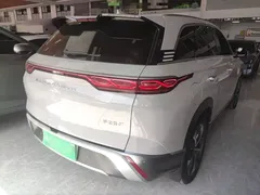 2023 BYD Frigate 07 DM-i PHEV 100km Premium — фото 7