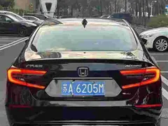 2022 Honda Accord 2.0L Hybrid, чёрный — фото 5