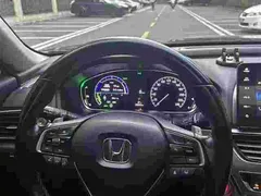 2022 Honda Accord 2.0L Hybrid, чёрный — фото 8