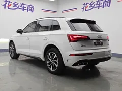 2023 Audi Q5L 45T Luxury Sport, белый — фото 25