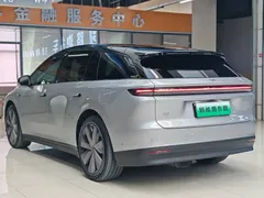 2025 Li Auto i6 4WD Standard — фото 5
