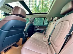 2021 BMW X5 xDrive40i Premium M Sport Package, чёрный — фото 15
