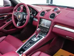 2022 Porsche 718 Boxster 2.0T — фото 6