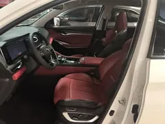 2021 Changan CS75 PLUS 2.0T AT Flagship, белый — фото 15