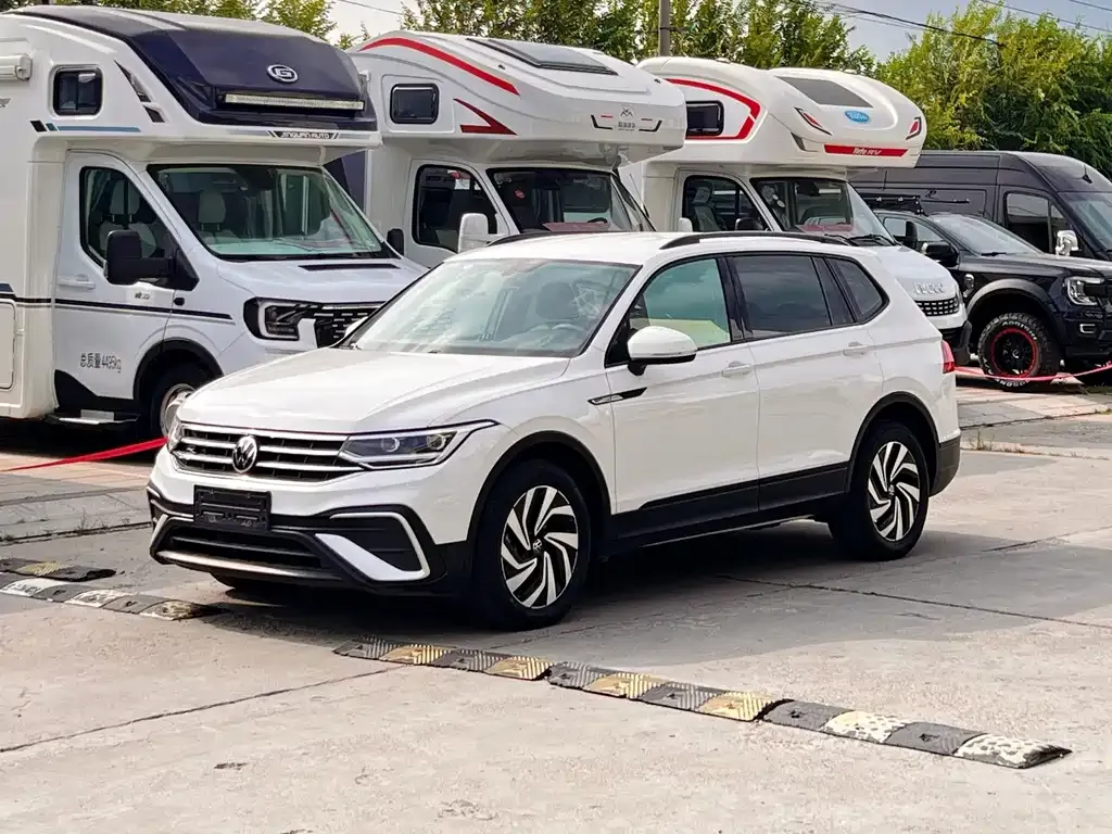 2022 Volkswagen Tiguan L 330TSI AT 2WD Comfort