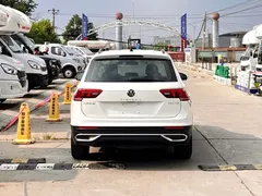 2022 Volkswagen Tiguan L 330TSI AT 2WD Comfort, белый — фото 4