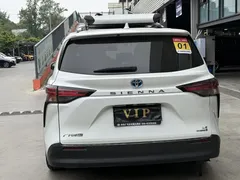 2021 Toyota Sienna 2.5L Hybrid Comfort, белый — фото 5