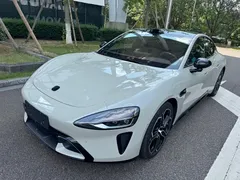 2026 Xiaomi SU7 RWD Standard, белый — фото 1