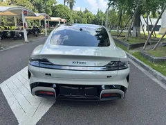 2026 Xiaomi SU7 RWD Standard, белый — фото 11