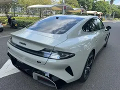 2026 Xiaomi SU7 RWD Standard, белый — фото 12