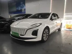 2024 Hongqi E-QM5 450km Mobility, белый — фото 1