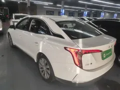 2024 Hongqi E-QM5 450km Mobility, белый — фото 5