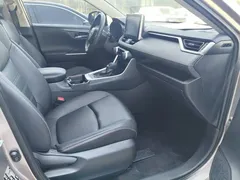 2021 Toyota RAV4 2.0L CVT 2WD Fashion Plus — фото 7