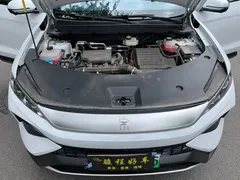 2025 BYD Song Pro 2nd Gen Smart Driving DM-i PHEV 75km Leading, белый — фото 10