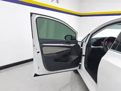 2023 Volkswagen Golf 280TSI DSG Pro, белый — фото 7
