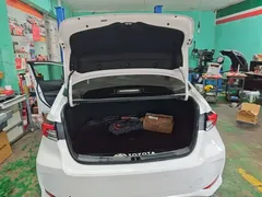 2021 Toyota Corolla Hybrid 1.8L E-CVT Elite, белый — фото 15