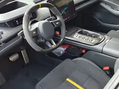 2025 Xiaomi SU7 Ultra Ultra, зелёный — фото 7