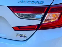 2018 Honda Accord 260TURBO Elite, белый — фото 9
