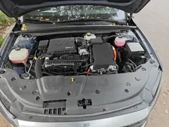 2024 BYD Qin PLUS Honor DM-i PHEV 55km Leading, синий — фото 20