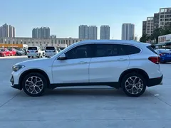 2022 BMW X1, белый — фото 7
