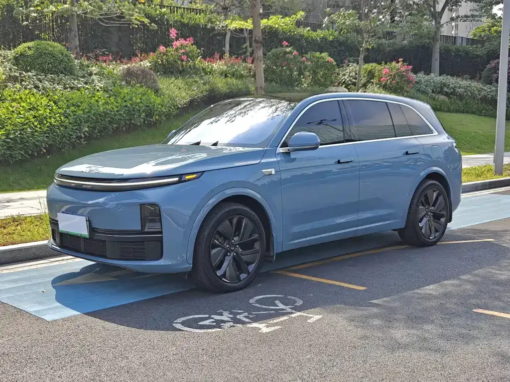 2023 Li Auto L7