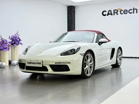2022 Porsche 718 Boxster 2.0T