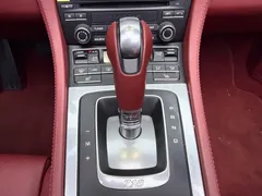 2022 Porsche 718 Boxster 2.0T, белый — фото 15