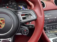 2022 Porsche 718 Boxster 2.0T, белый — фото 22