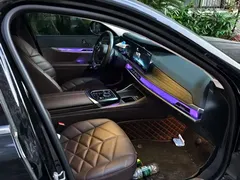 2023 BMW 7 Series 735Li Luxury Package, чёрный — фото 8