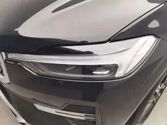 2022 Volvo XC60 4WD Luxury, чёрный — фото 7