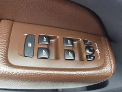 2022 Volvo XC60 4WD Luxury, чёрный — фото 9