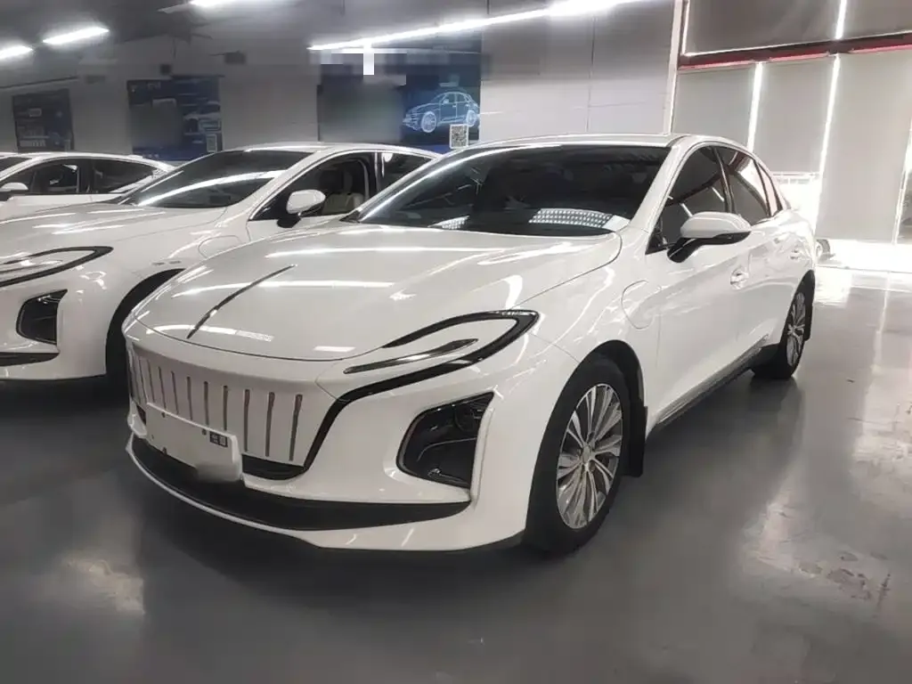 2024 Hongqi E-QM5 450km Mobility