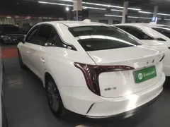 2024 Hongqi E-QM5 450km Mobility, белый — фото 5