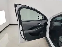 2025 BYD Qin PLUS DM-i PHEV Smart Driving 55km Leading, белый — фото 7