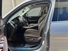 2022 BMW X5 30Li Premium M Sport Package — фото 4