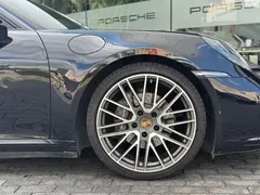 2022 Porsche 911 Targa 4 3.0T, чёрный — фото 8