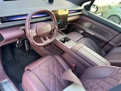 2026 Nio ES8 6-seat Executive Luxury, чёрный — фото 11