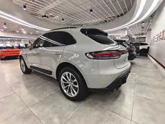 2022 Porsche Macan 2.0T — фото 18