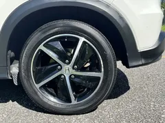 2020 Honda Vezel 1.5L CVT Luxury, белый — фото 9