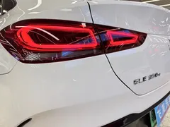 2021 Mercedes-Benz GLE Coupe 350 e 4MATIC PHEV, белый — фото 26