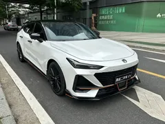 2022 Changan UNI-V 1.5T Sport, белый — фото 3